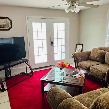 Near French Quarter Nice Two Bedrooms+ Ню Орлиънс Екстериор снимка
